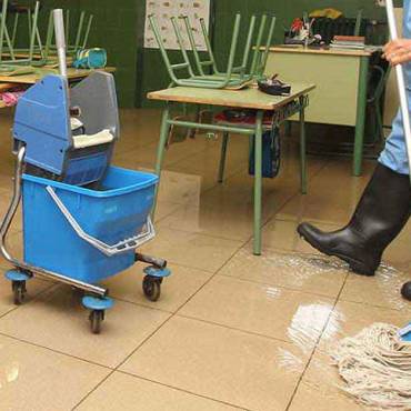 Contratación excepcional de trabajador de limpieza